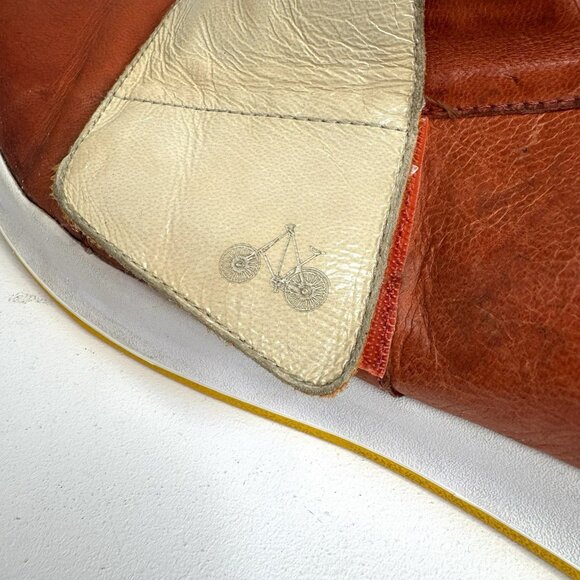 John Fluevog Kickback Moving Sneakers Shoes Mens Size 13 Orange Leather Casual - Picture 8 of 11